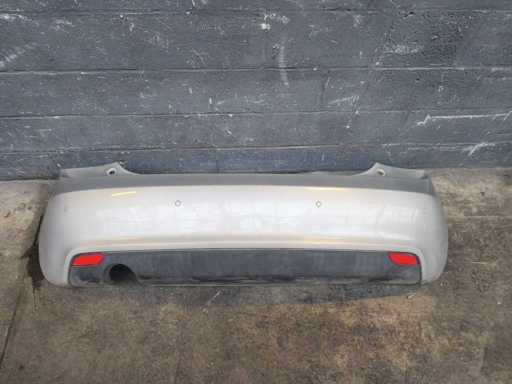 PARE CHOC ARRIERE AUDI - Vue 1